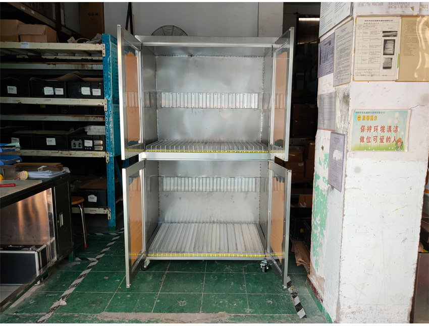 移動鋼網(wǎng)架內(nèi)部圖 移動鋼網(wǎng)架內(nèi)部圖