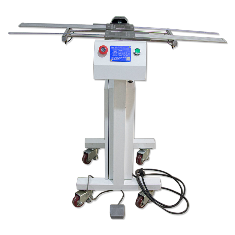 ic封裝倒料機(jī).png ic封裝倒料機(jī).png